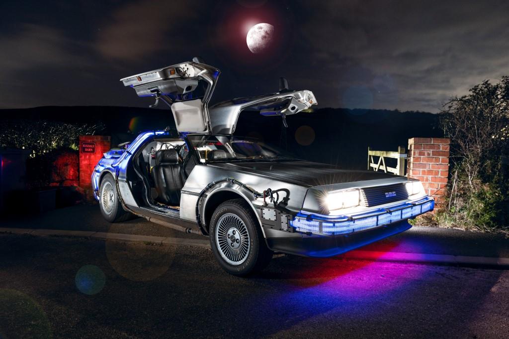 Delorean car